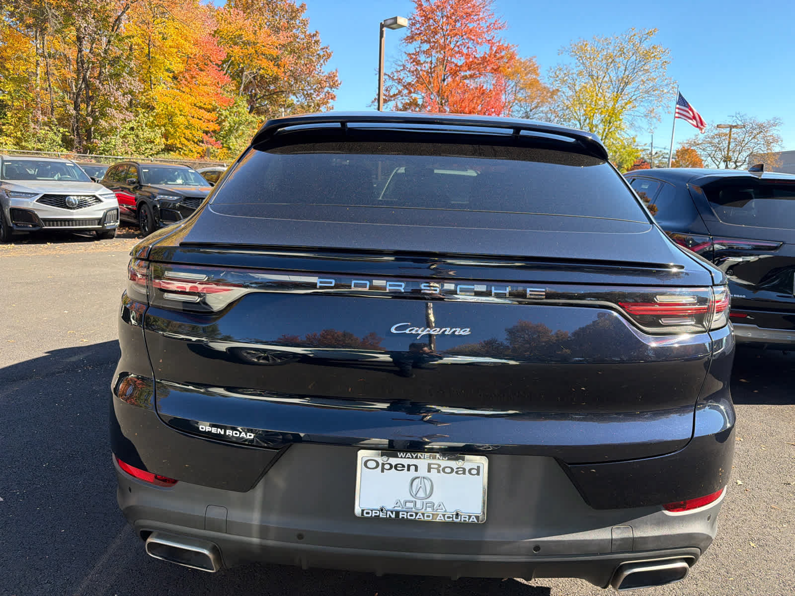 Used 2022 Porsche Cayenne Coupe AWD/4WD image 6