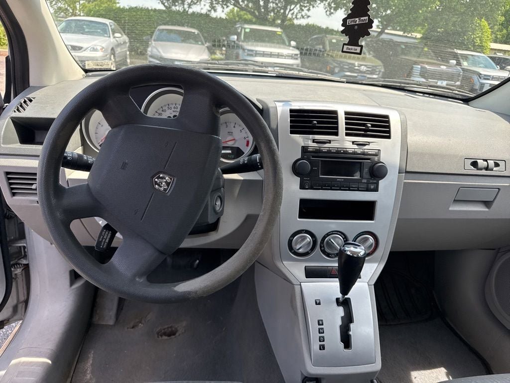 Used 2007 Dodge Caliber SXT FWD image 5