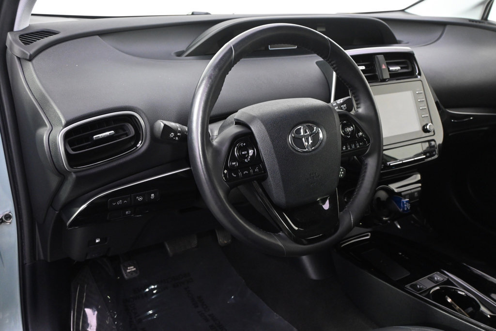 Used 2020 Toyota Prius XLE AWD/4WD image 12