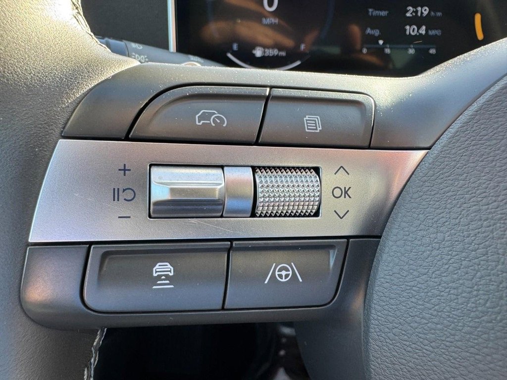 Certified 2024 Hyundai Sonata SEL w/ Convenience Package image 17