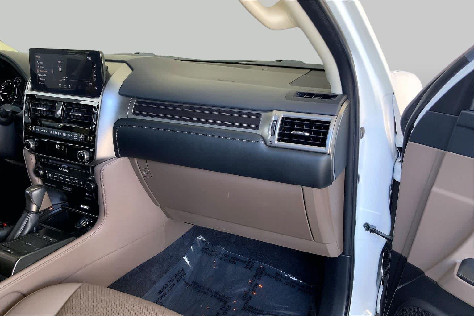 Used 2022 Lexus GX 460 Premium w/ Premium Plus Package AWD/4WD image 19