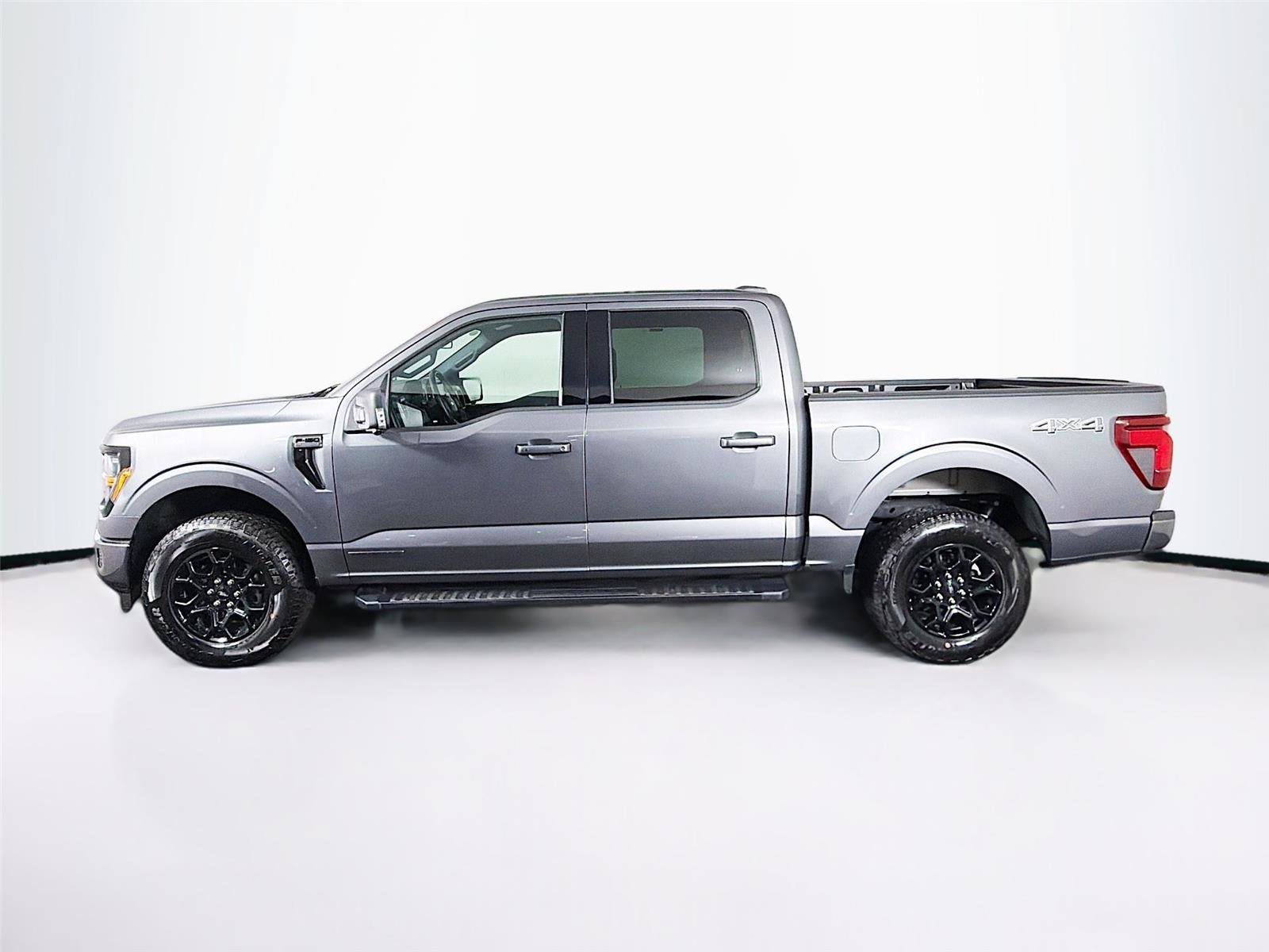Used 2025 Ford F150 XLT w/ Equipment Group 302A MID AWD/4WD image 8