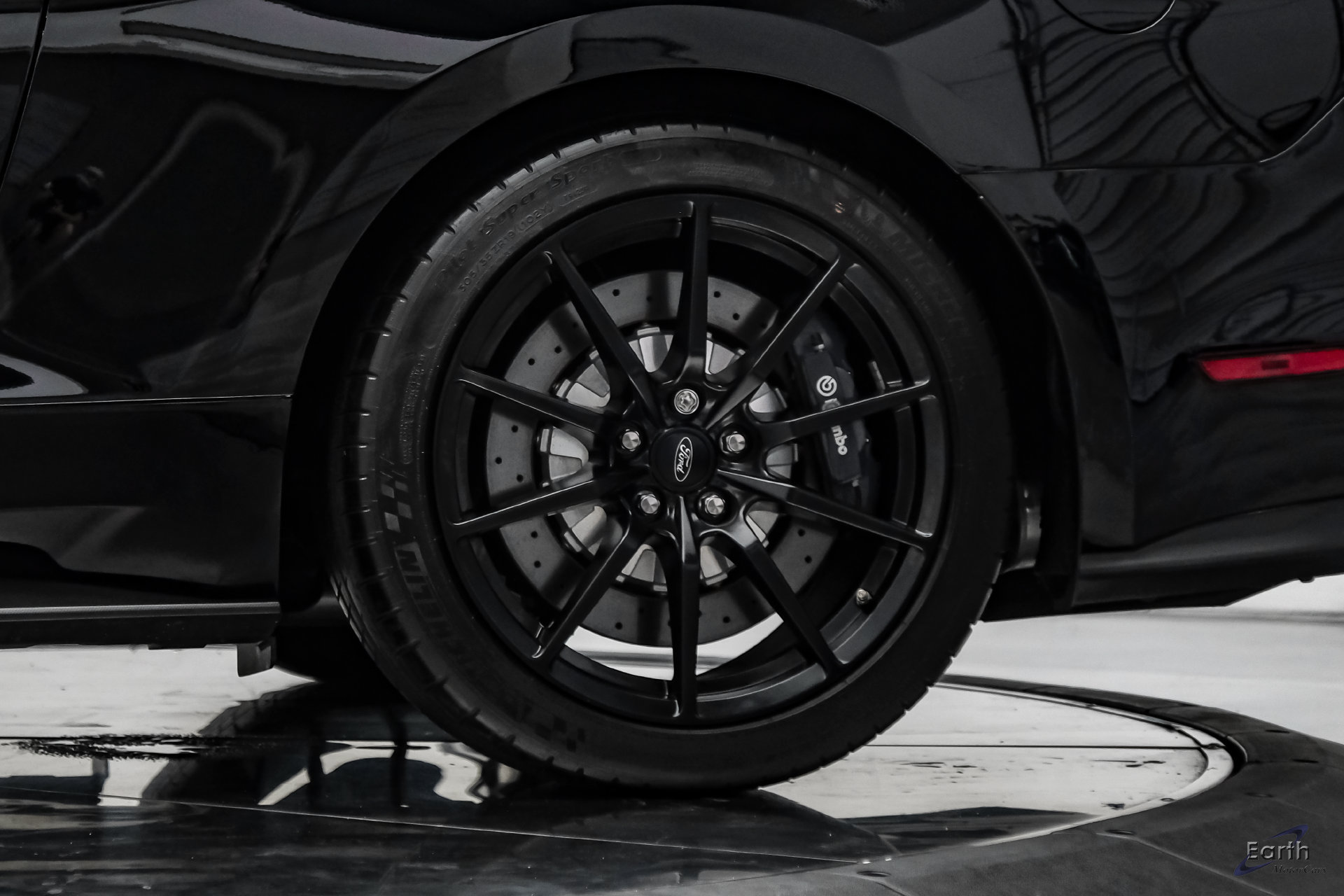 Used 2015 Ford Mustang Shelby GT350 RWD image 88