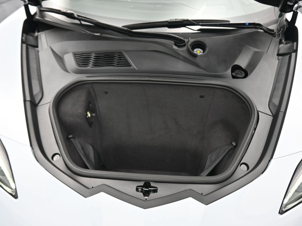 Used 2021 Chevrolet Corvette Stingray Preferred Cpe w/ Z51 Performance Package image 39