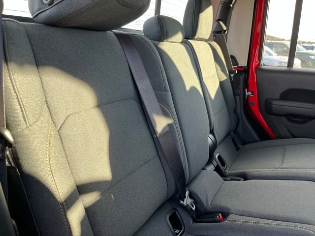 New 2026 Jeep Gladiator Sport AWD/4WD image 19