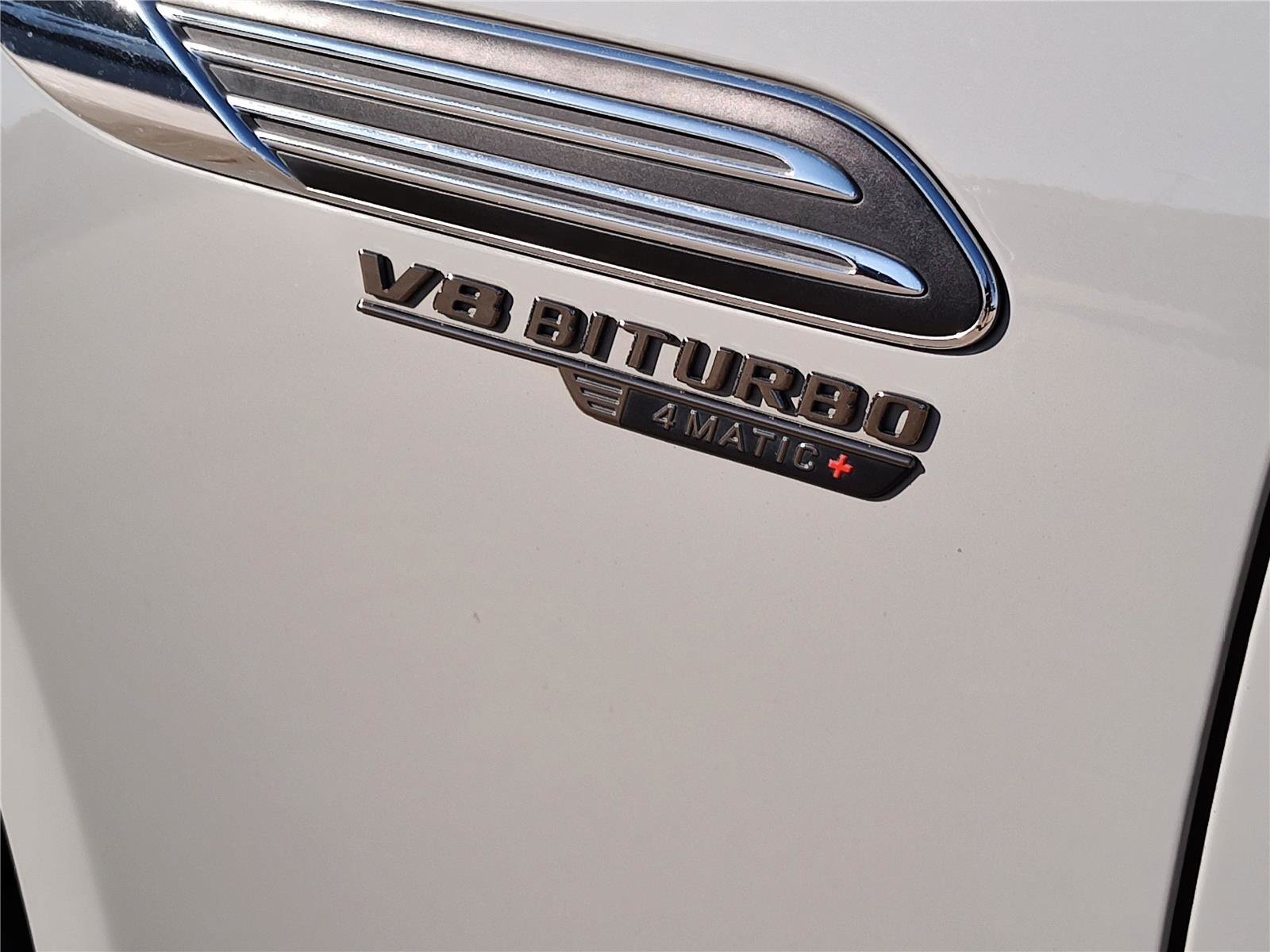 Used 2022 Mercedes-Benz SL 63 AMG 4MATIC image 13