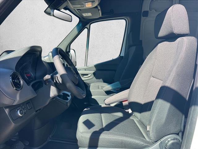 New 2026 Mercedes-Benz Sprinter 2500 video 4