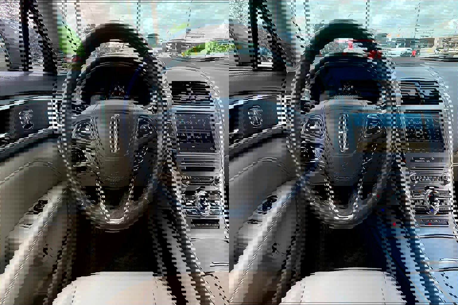 Used 2017 Lincoln MKZ Select w/ Select Plus Package FWD image 6