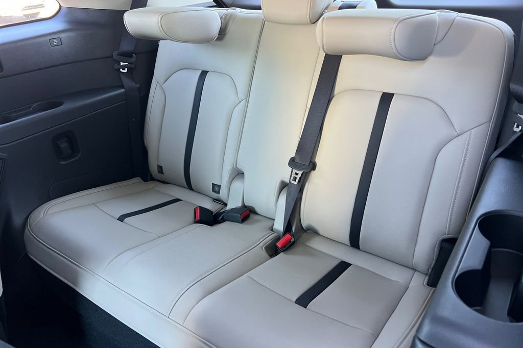 New 2026 MAZDA CX-90 3.3 Turbo w/ Premium Sport Pkg image 16