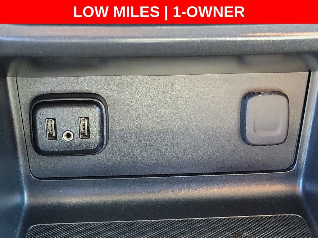 Used 2021 Chevrolet Colorado W/T RWD image 20
