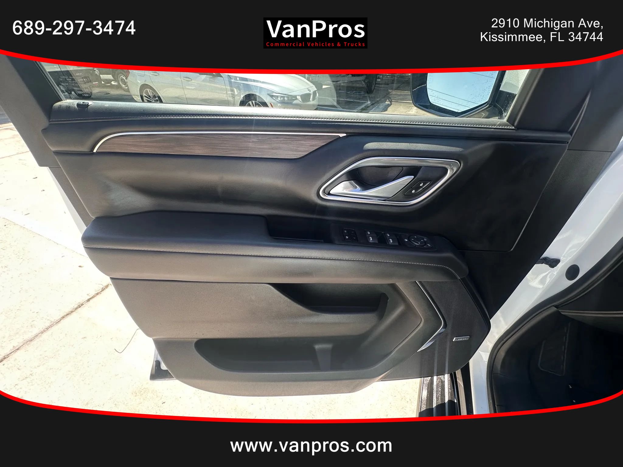 Used 2023 Chevrolet Suburban LT AWD/4WD image 8