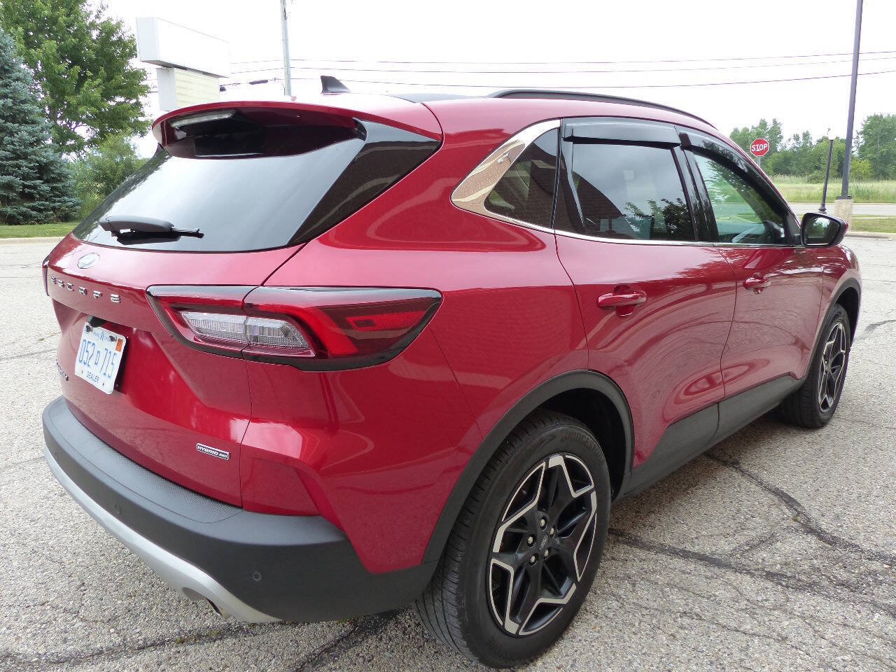 Used 2026 Ford Escape Platinum AWD/4WD image 12