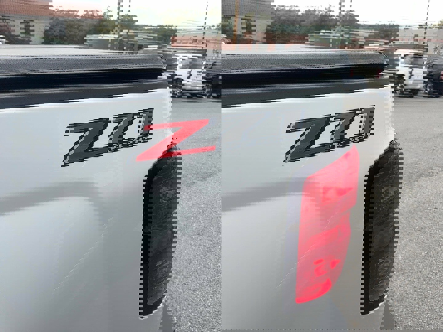 Used 2018 Chevrolet Silverado 2500 LTZ w/ Vortec Plus Package image 5