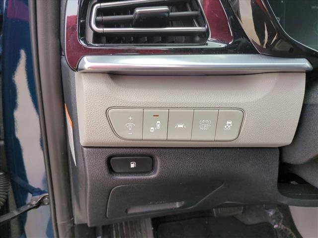 Used 2020 Kia Niro EX Premium image 13