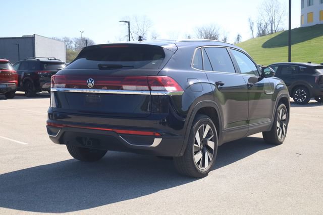 Used 2025 Volkswagen Atlas Cross Sport SE image 4