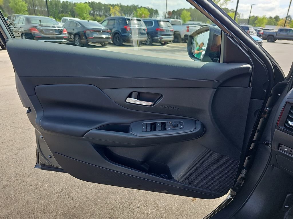 New 2026 Nissan Sentra SV w/ SV Convenience Package image 30