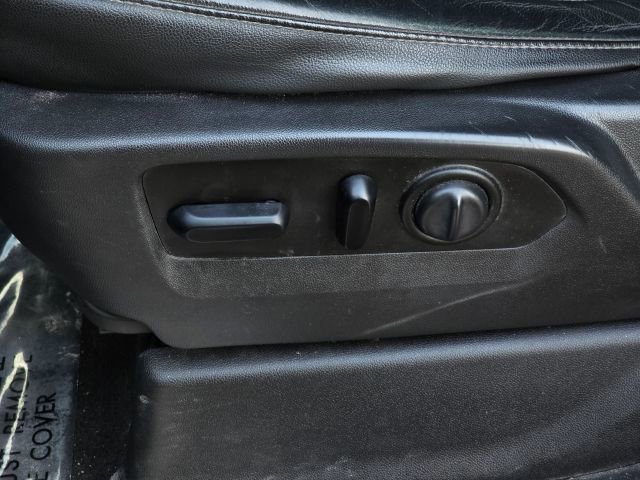 Used 2020 Chevrolet Silverado 1500 LT w/ Convenience Package image 11