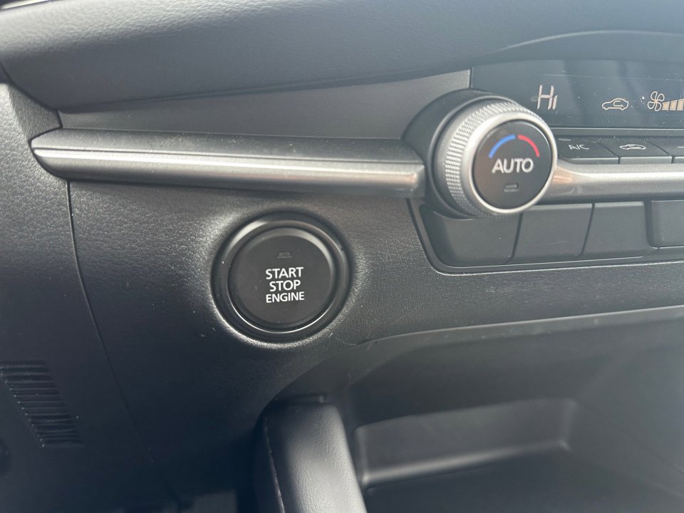 Certified 2025 MAZDA MAZDA3 s image 24