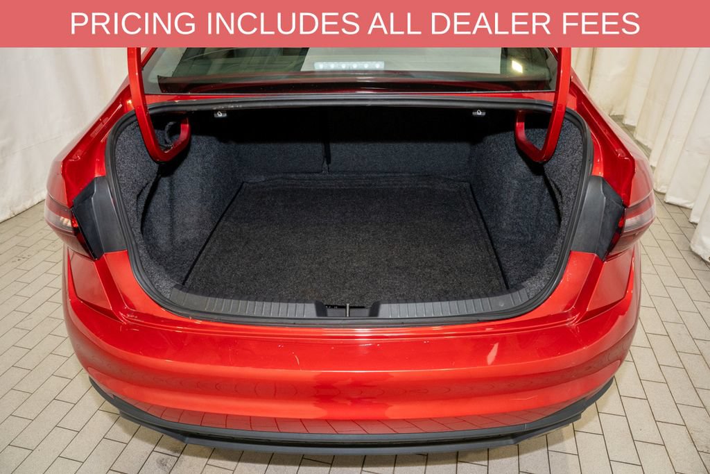 Used 2025 Volkswagen Jetta GLI Autobahn w/ GLI Black Package FWD image 6