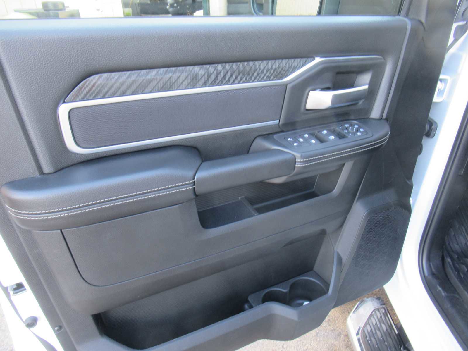 New 2026 RAM 2500 Big Horn image 21