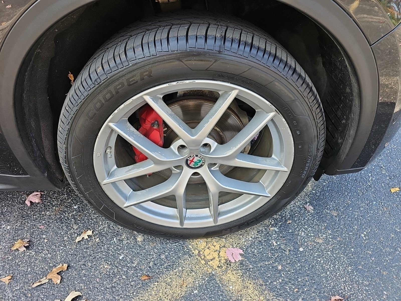 Used 2018 Alfa Romeo Stelvio Ti AWD/4WD image 9