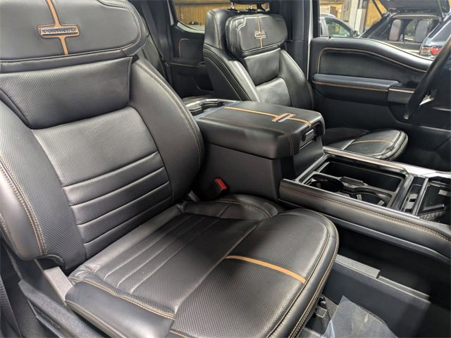 Used 2023 Ford F250 Platinum w/ FX4 Off-Road Package image 29