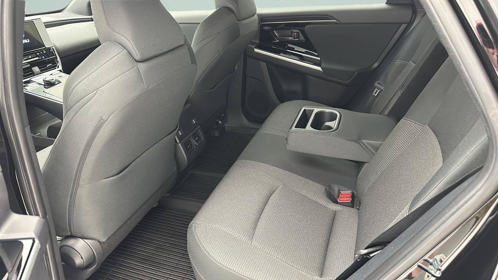 Used 2023 Subaru Solterra AWD image 8