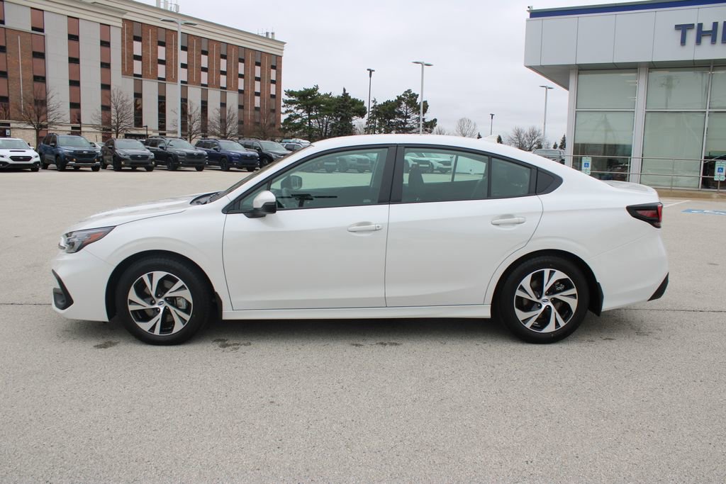 Used 2025 Subaru Legacy Premium image 8