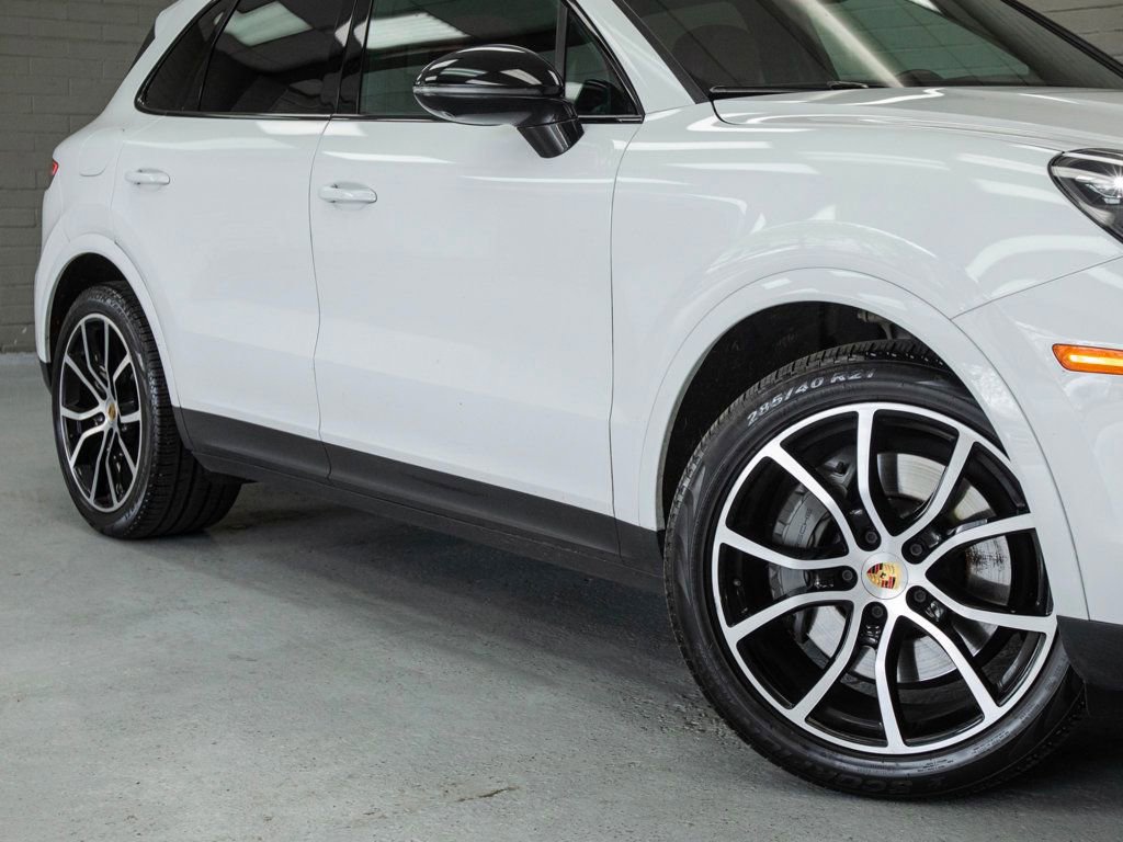 Used 2020 Porsche Cayenne S AWD/4WD image 8
