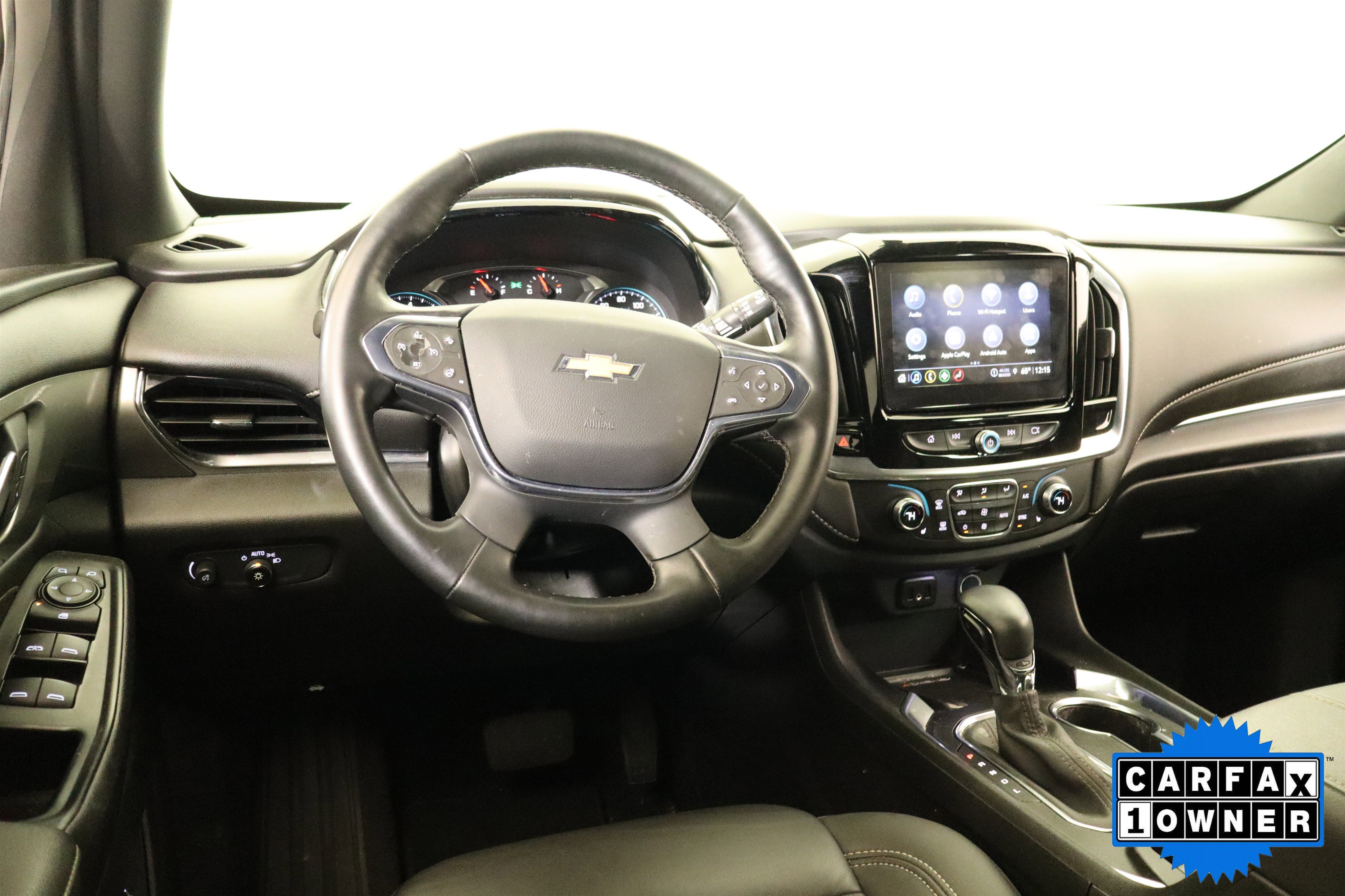 Used 2023 Chevrolet Traverse LT FWD image 16