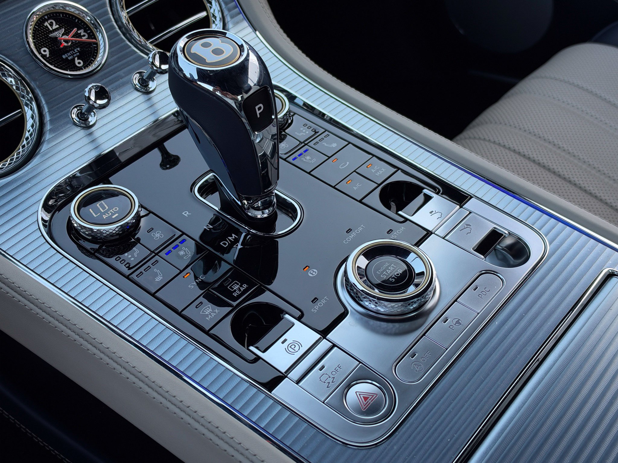 Used 2020 Bentley Continental GT AWD/4WD image 31