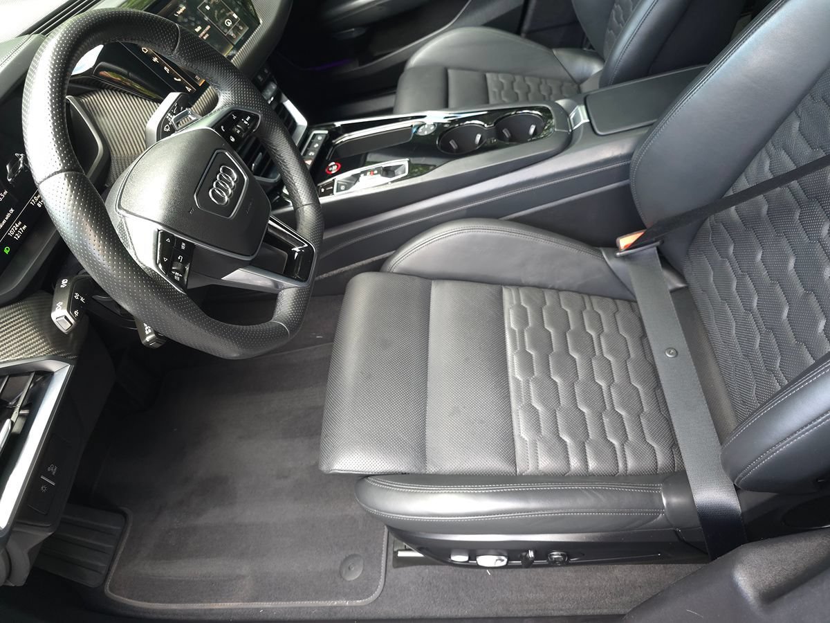 Used 2022 Audi e-tron GT Prestige w/ Prestige Package AWD/4WD image 12