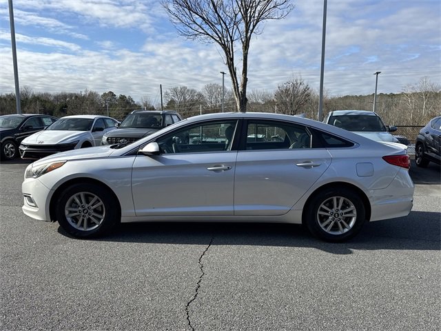 Used 2016 Hyundai Sonata SE image 4