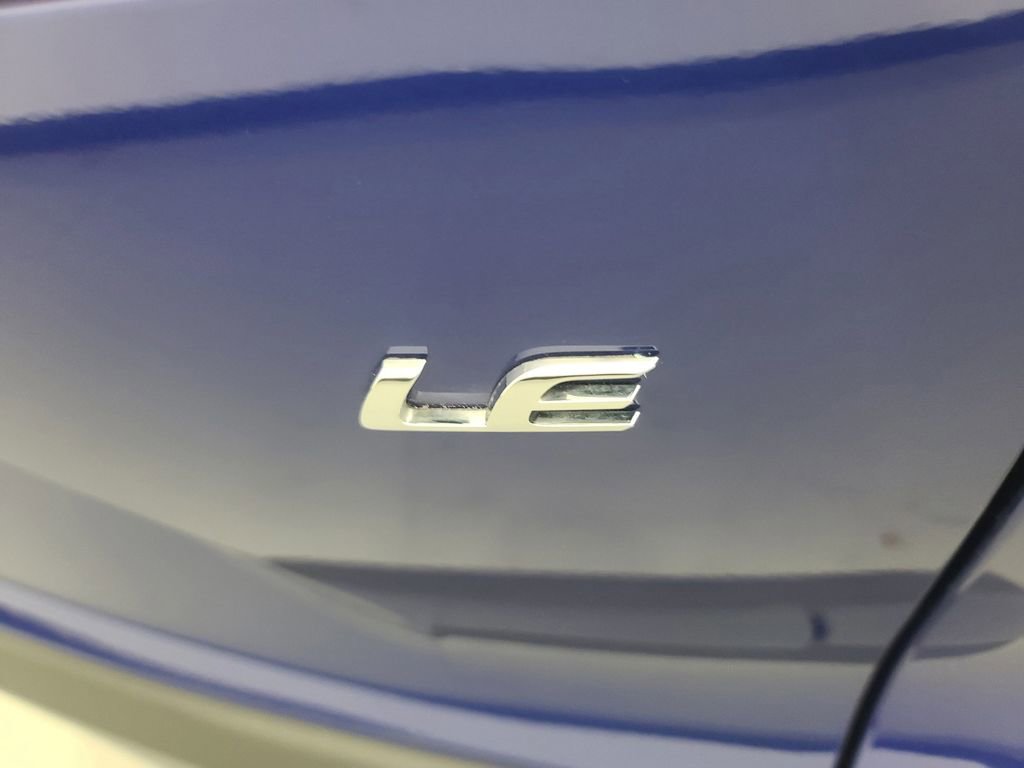 Used 2025 Toyota Corolla Cross LE image 13