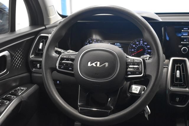 Used 2023 Kia Sorento LX AWD/4WD image 24