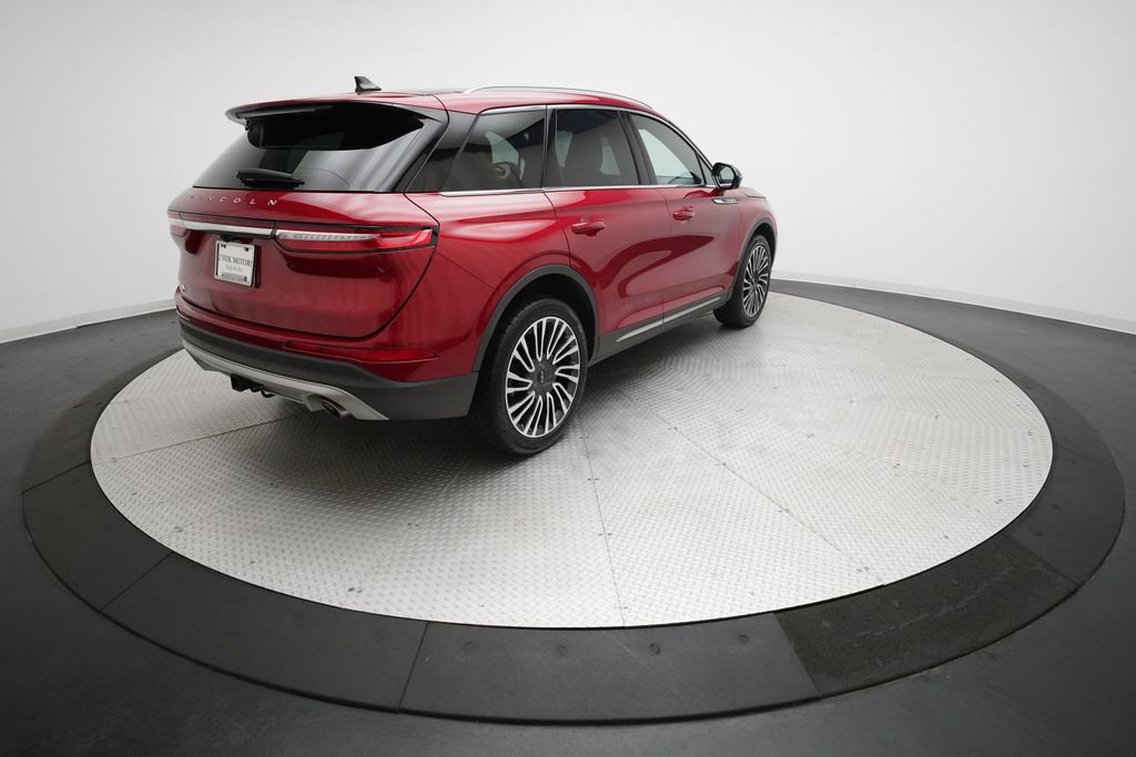 Used 2022 Lincoln Corsair Reserve w/ Elements Package image 35