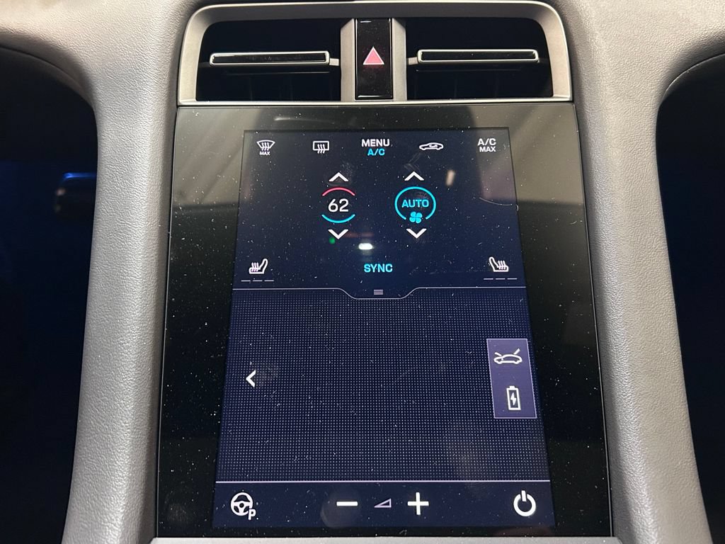 New 2026 Porsche Taycan 4S AWD/4WD image 20