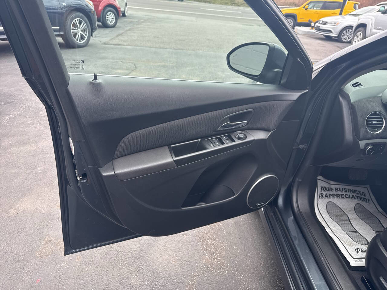 Used 2013 Chevrolet Cruze LTZ w/ Enhanced Safety Package FWD image 17