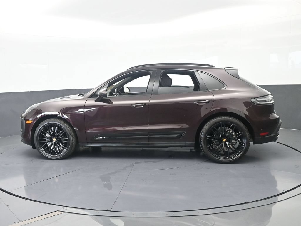 Used 2025 Porsche Macan GTS AWD/4WD image 3