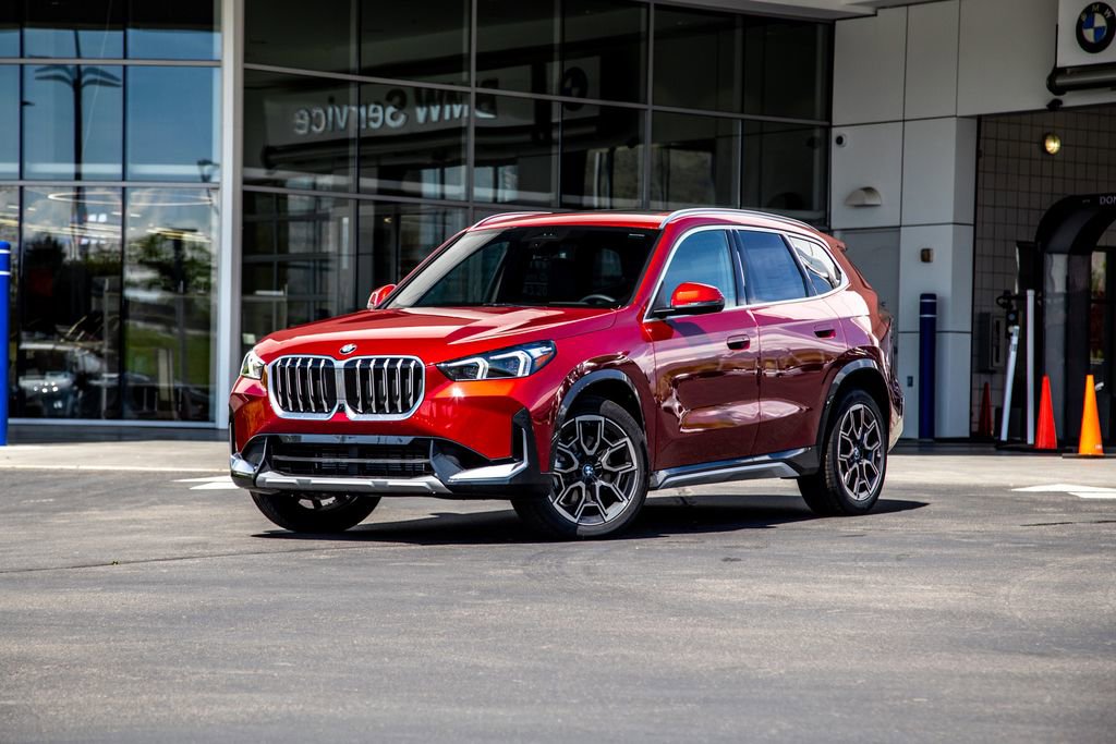 New 2026 BMW X1 xDrive28i w/ Technology Package
