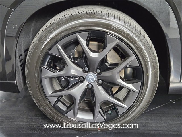 New 2026 Lexus TX 500h AWD image 9