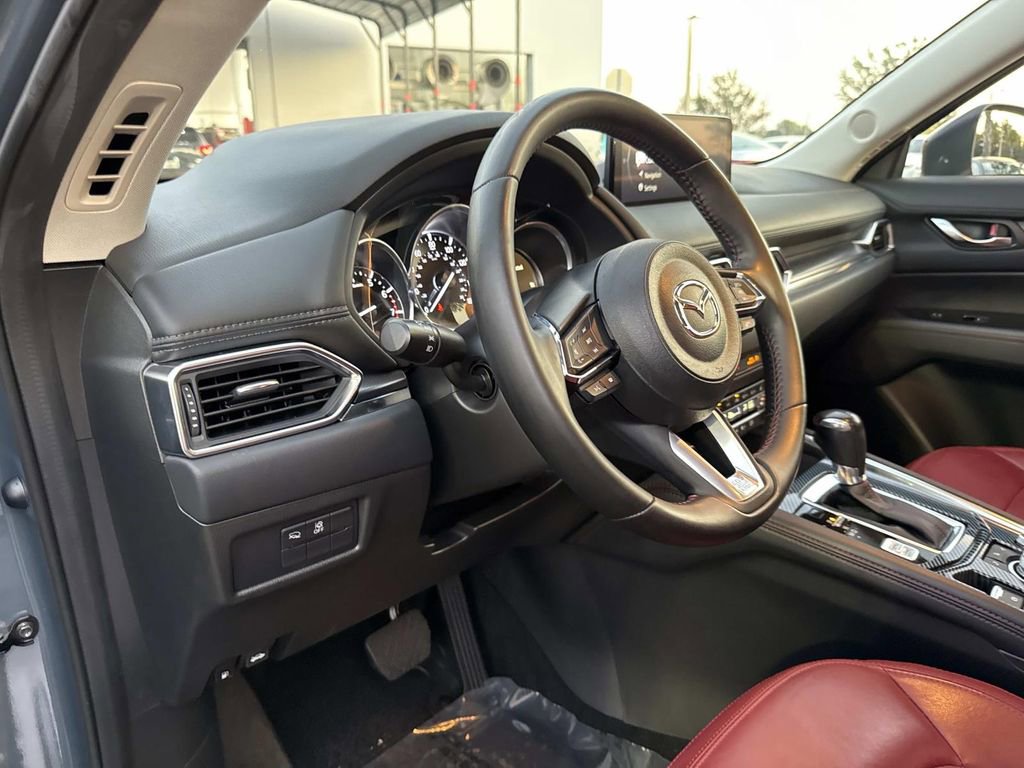 Certified 2023 MAZDA CX-5 Carbon Edition image 26
