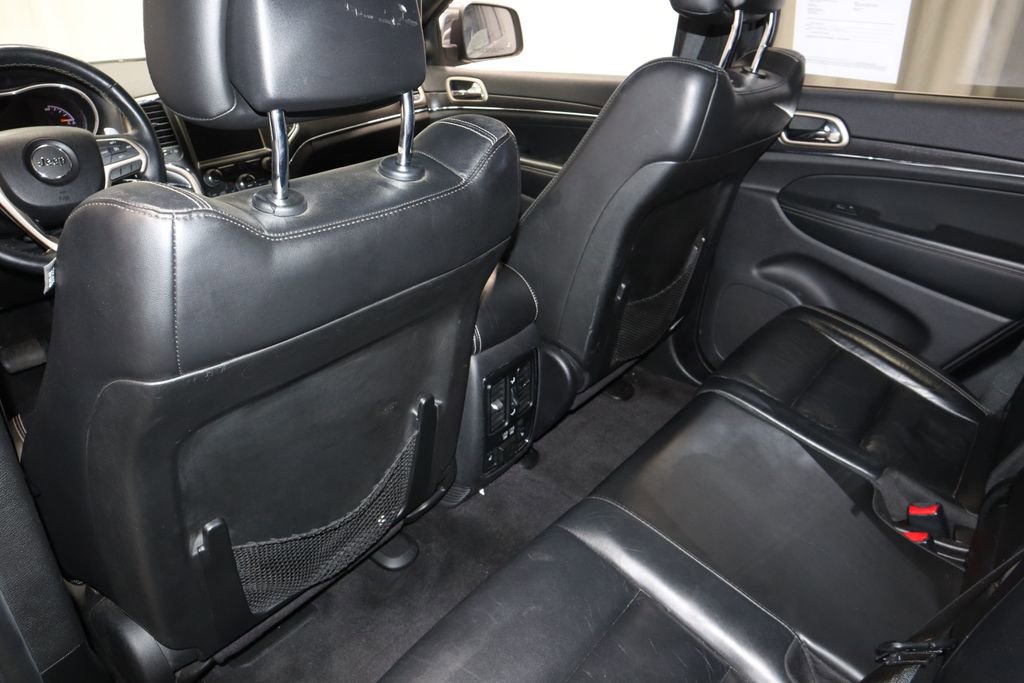 Used 2017 Jeep Grand Cherokee Limited image 21