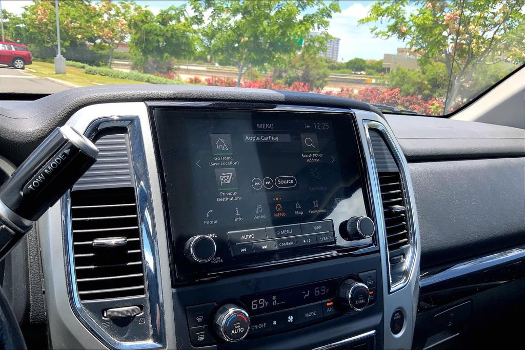 Used 2020 Nissan Titan SV w/ SV Convenience Package RWD image 31