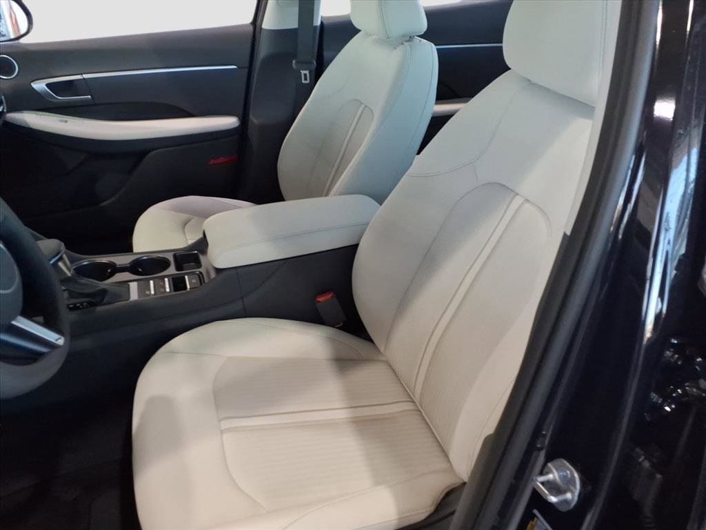 New 2026 Hyundai Sonata SE FWD image 11
