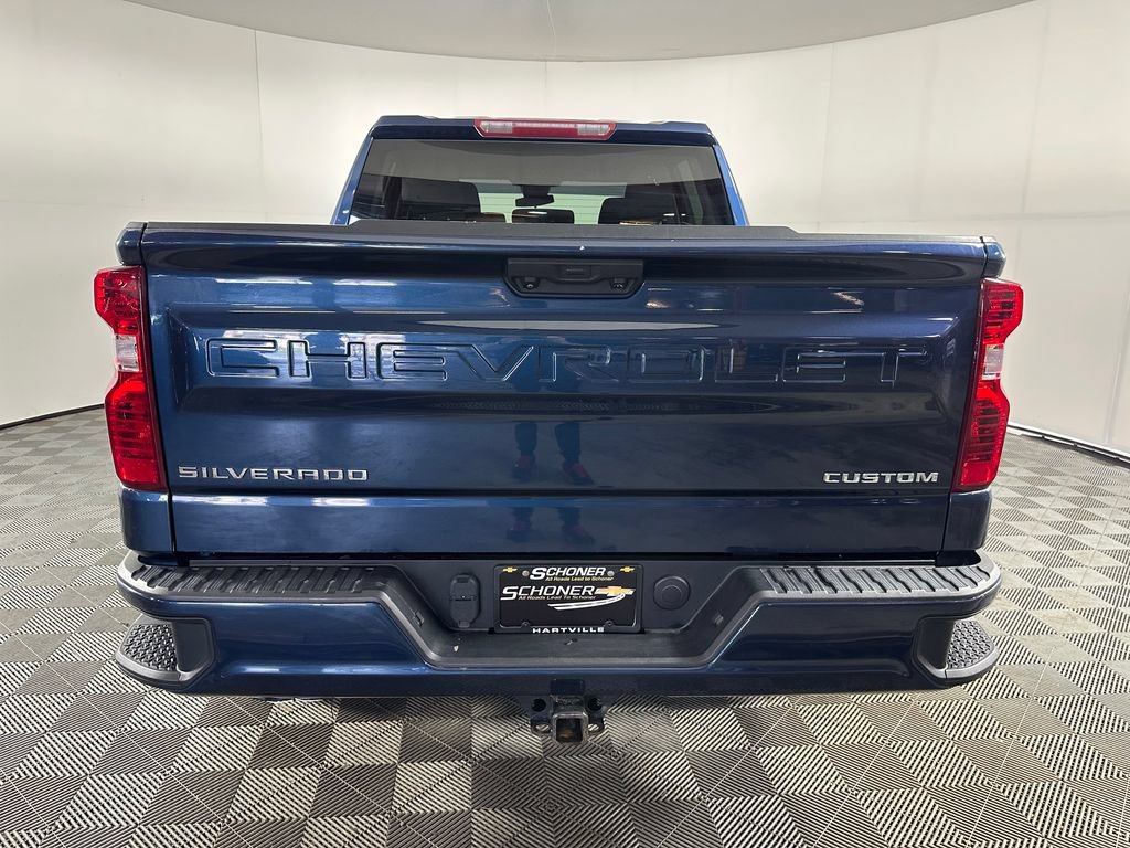 Used 2022 Chevrolet Silverado 1500 Custom AWD/4WD image 4