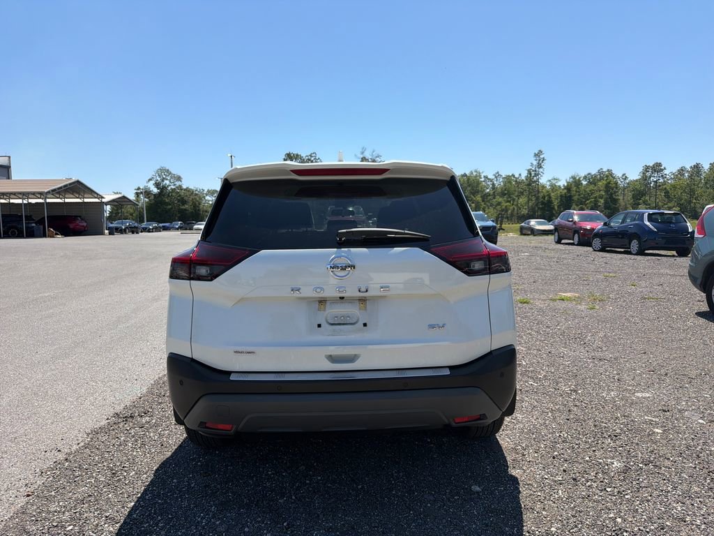 Used 2021 Nissan Rogue SV FWD image 6