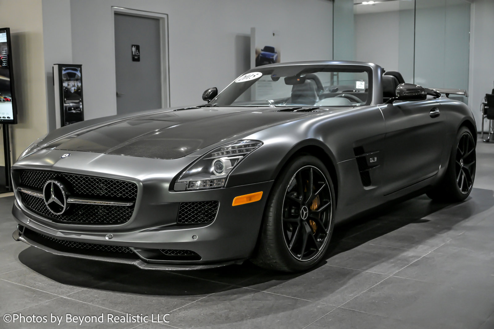 Used 2015 Mercedes-Benz SLS AMG GT Final Edition image 8