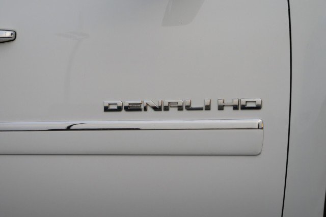 Used 2011 GMC Sierra 3500 Denali image 42