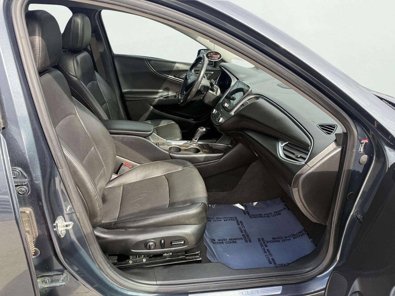 Used 2020 Chevrolet Malibu Premier FWD image 12